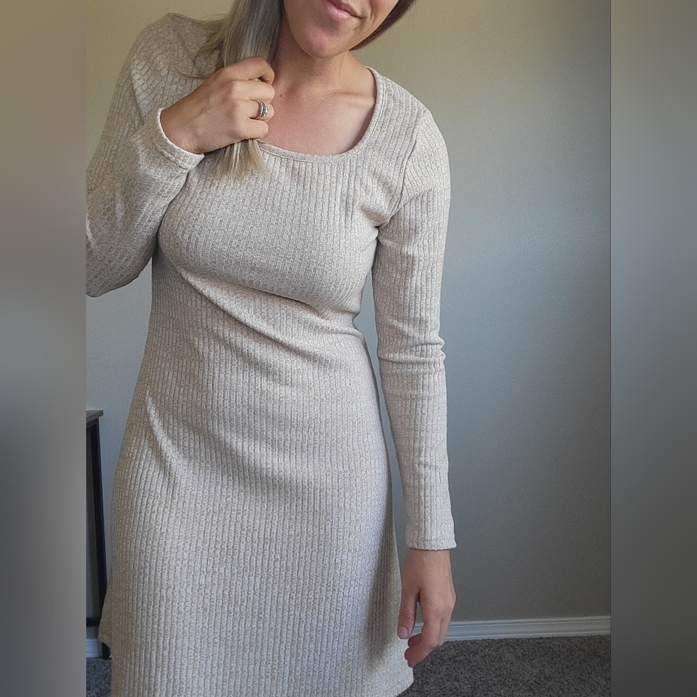 Old Navy Scoop-neck Rib-knit Mini Dress | Sz womens Small